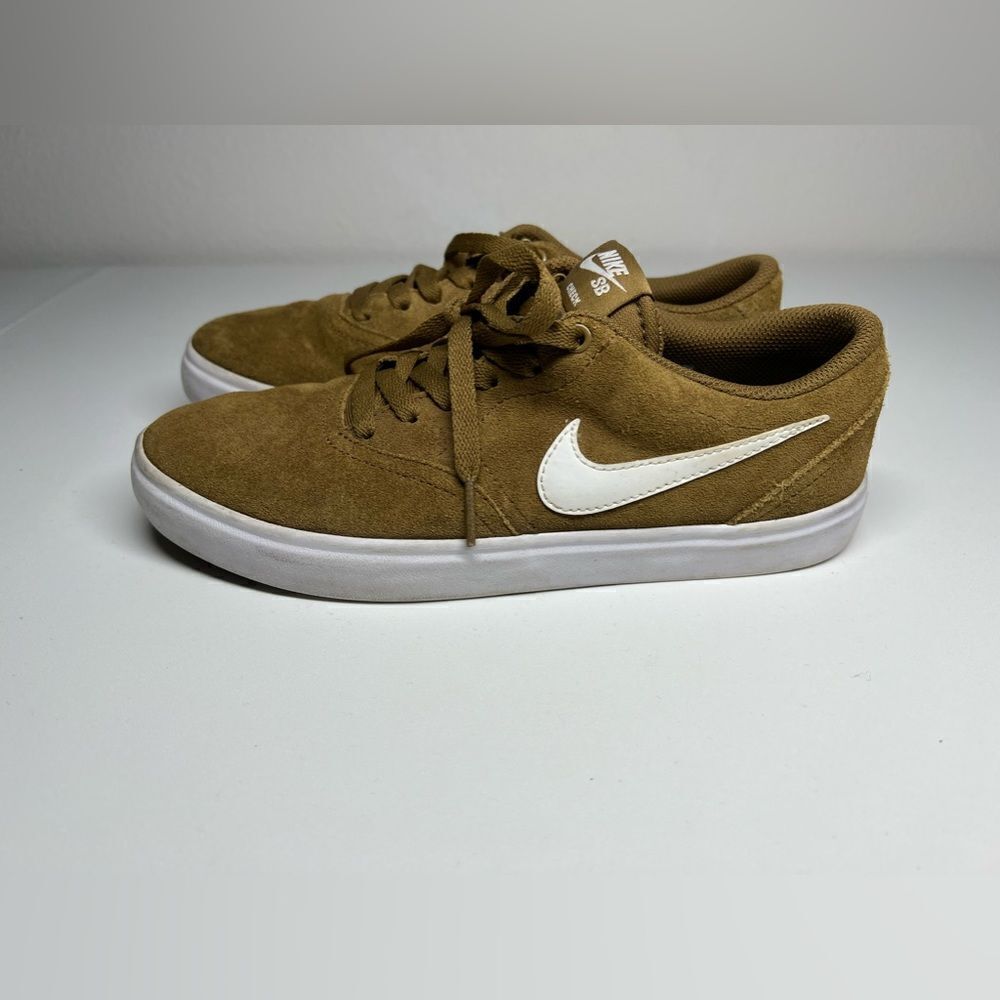 Nike Sb Check Solar Suede Trainers 843895-212 Golden Beige/white size 7